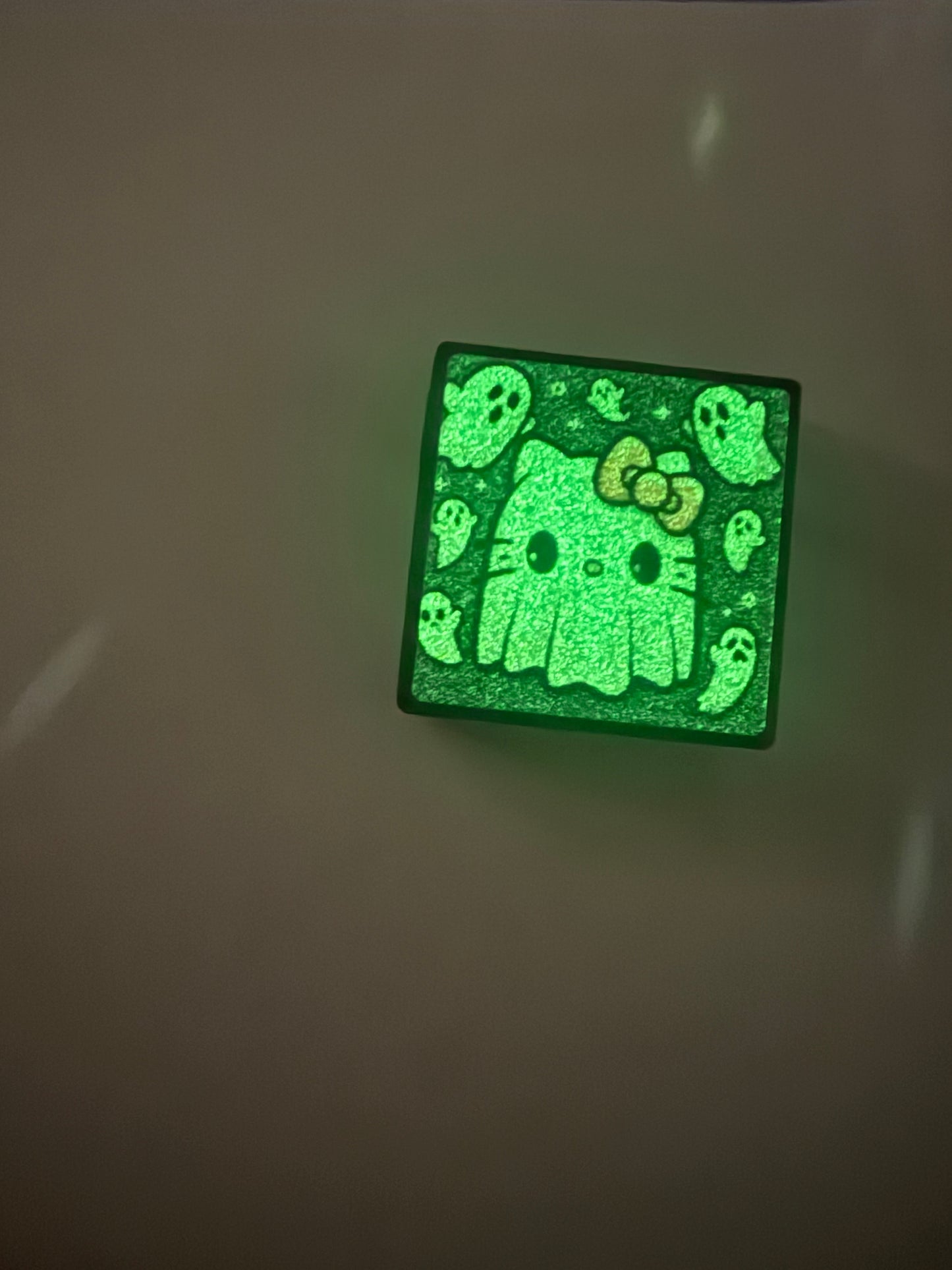 Focals 2d glow in dark ghost hello kitty