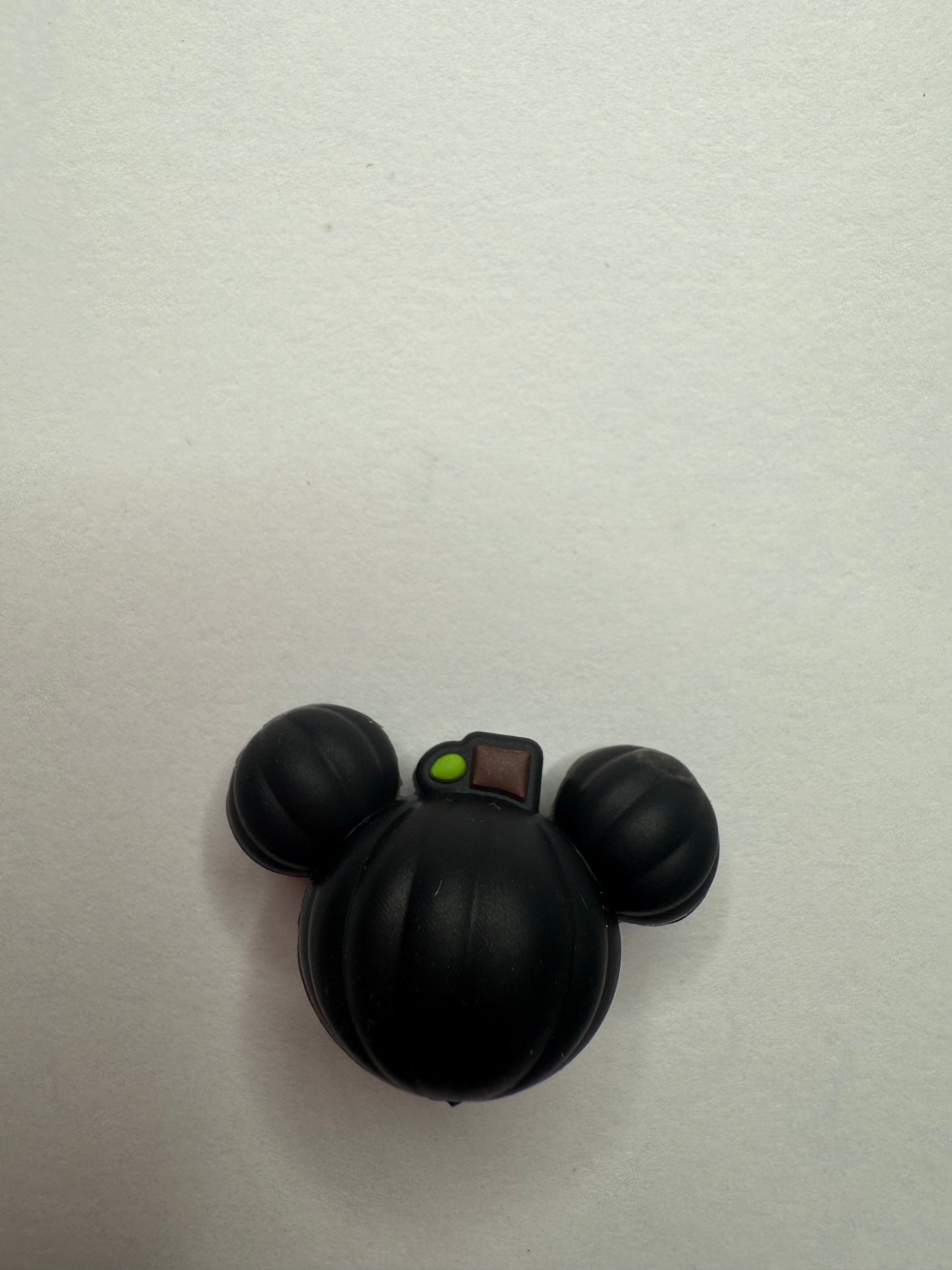 Focals 3d Mickey pumpkins black or orange
