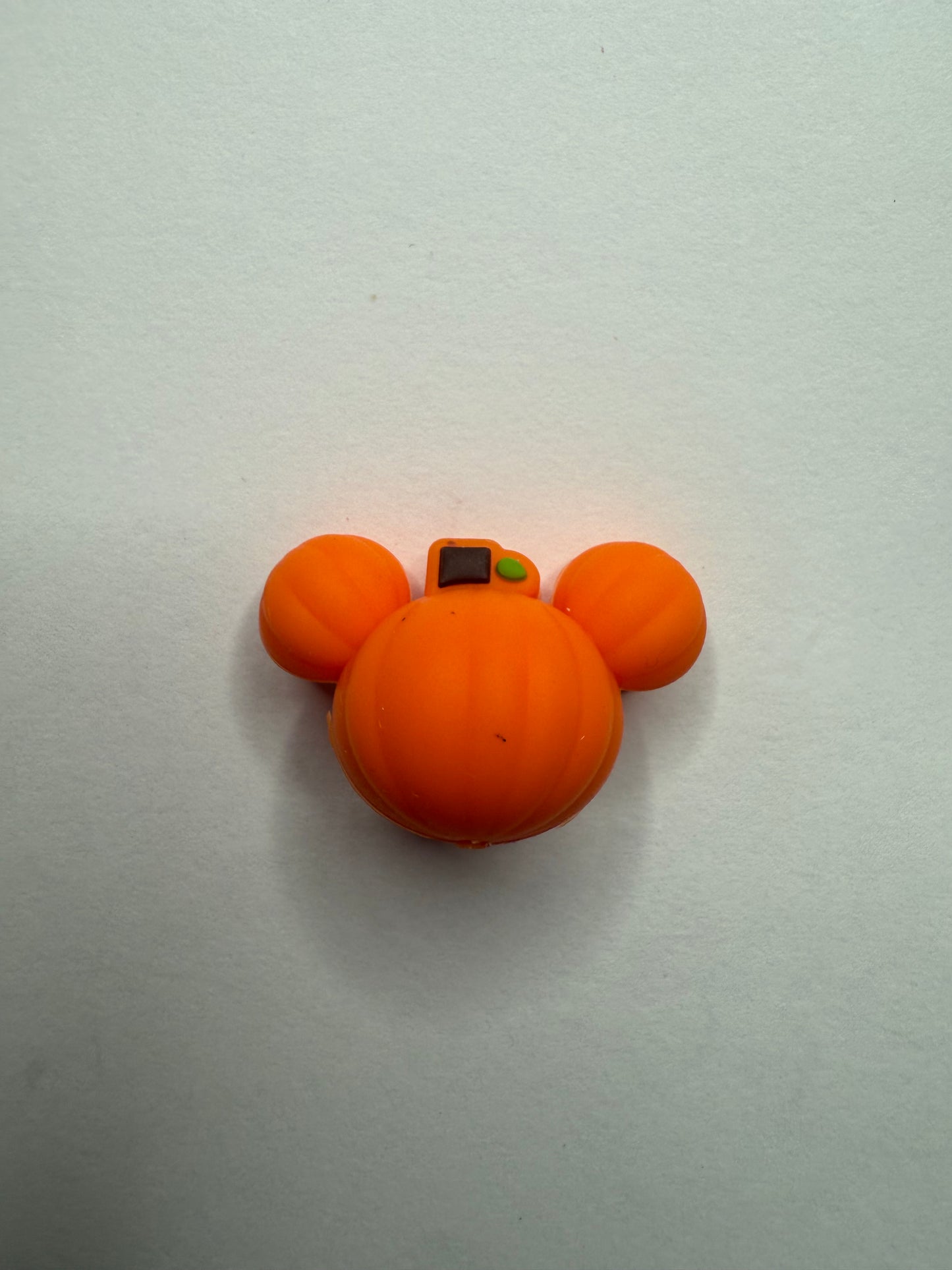 Focals 3d Mickey pumpkins black or orange